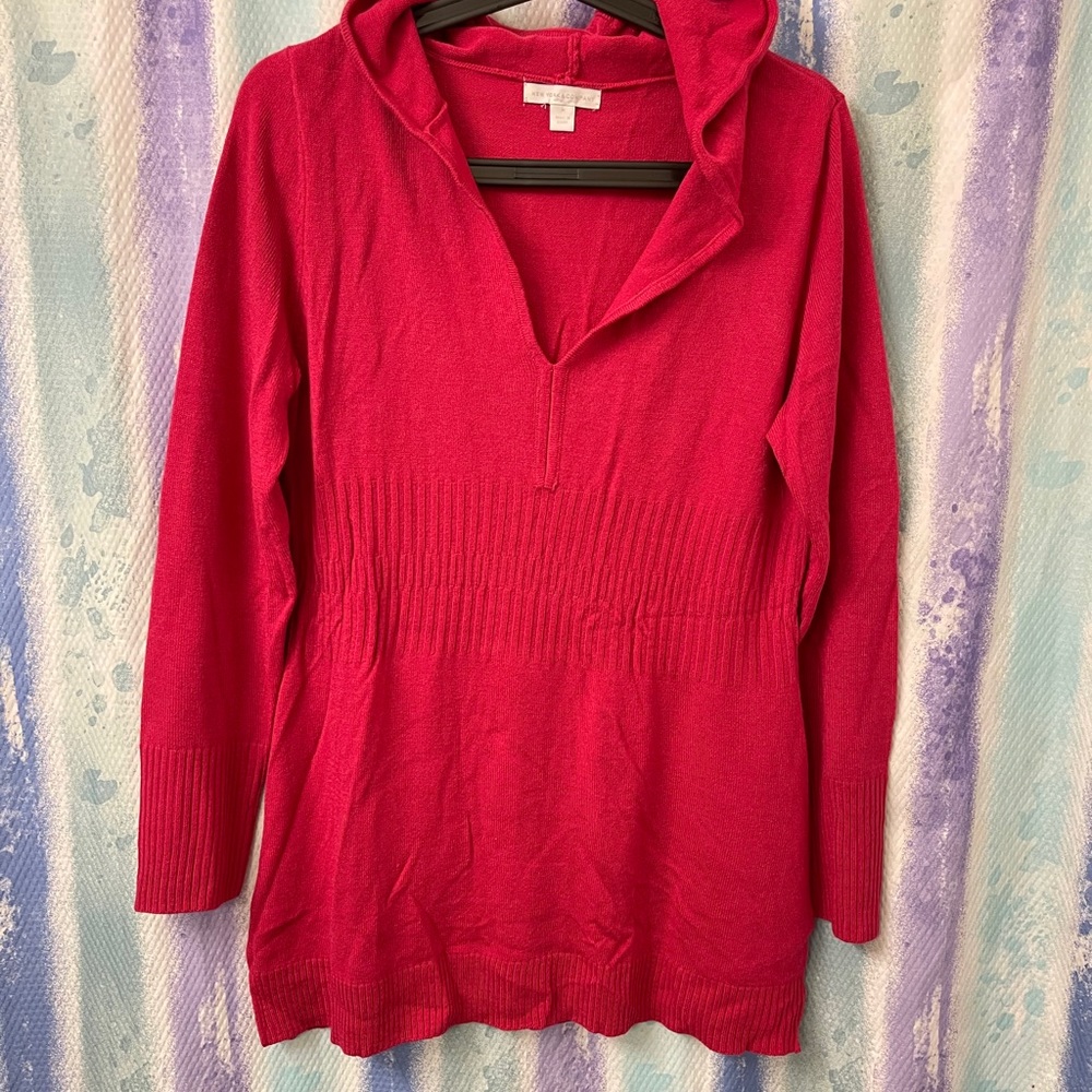 New York & company Fuschia pink hooded sweater
